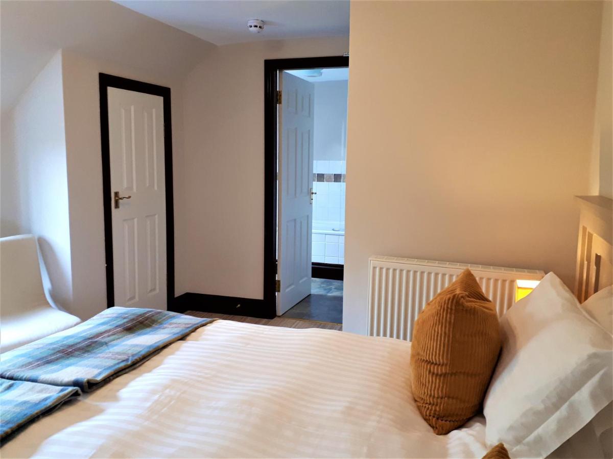 סטרנריר Corsewall Arms Guest House מראה חיצוני תמונה