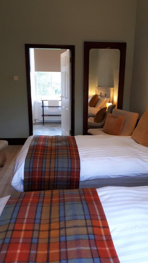 סטרנריר Corsewall Arms Guest House מראה חיצוני תמונה